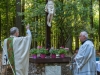 Waldgottesdienst und Neueinsegnung vom Herzforder Kreuz